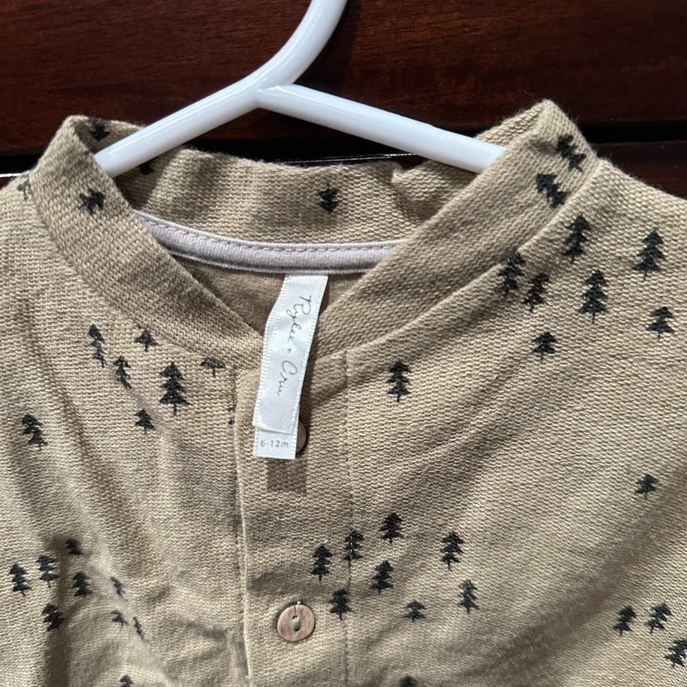 Charming Tan Button-Up Shirt with Tree Pattern - Picture 2 of 3